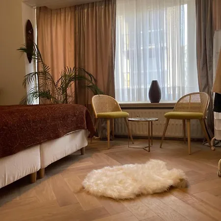 Logies One Maison d'hôtes